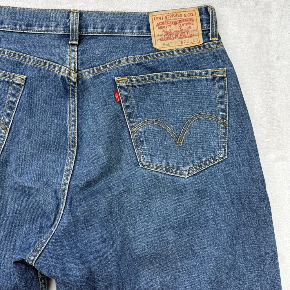 Levis levi 560